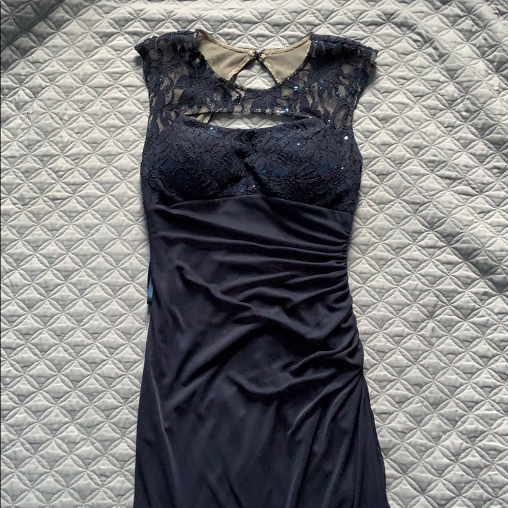 A very pretty prom soft dress. Only wore once!